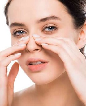 KAKO SE RADI RINOPLASTIKA – OPERACIJA NOSA?