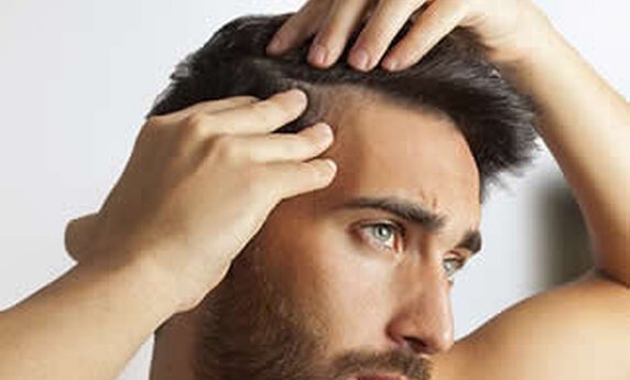 ŠTA JE UZROK NASLEDNE ĆELAVOSTI I KAKO JE IZLEČITI?